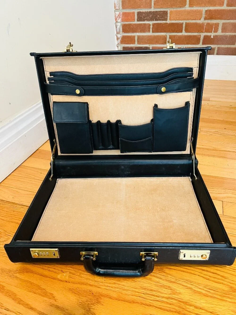 Coach Black Leather Hard Sided 4.5